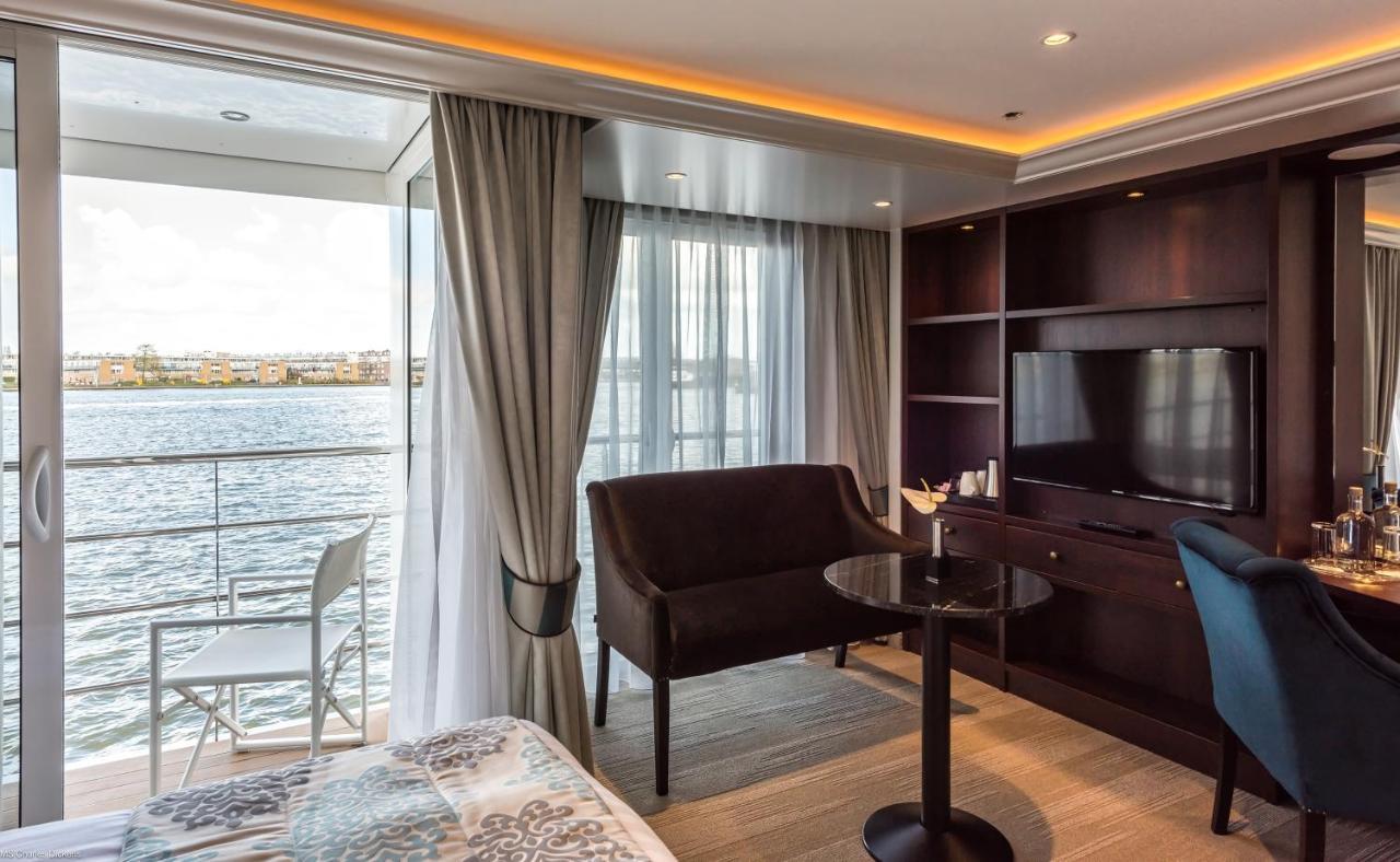 Select Ms Charles Dickens - Frankfurt Hotel Франкфурт на Майн Екстериор снимка